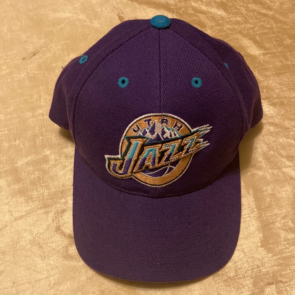 Vintage Logo Athletic Utah Jazz Snapback